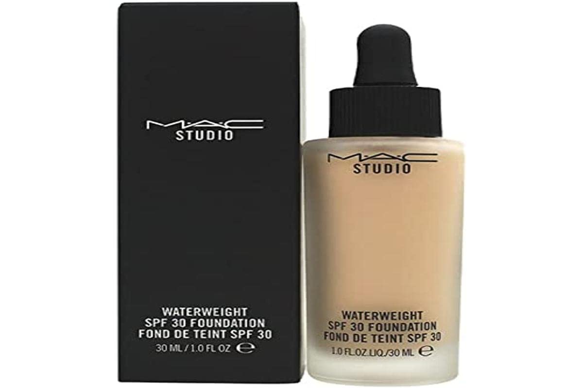 Mac Studio Waterweight Spf 30 Foundation Nc15 - 1 Fl Oz, Lightweight, Natural Finish