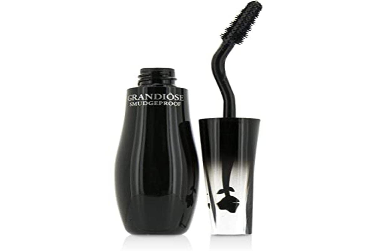 LANCOME Grandiose Smudge Proof Mascara, 01 Noir, 0.35 Ounce - Long-Lasting Volume & Definition