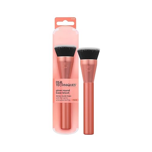 Real Techniques Glow Round Base Makeup Brush - Vegan, Synthetic Bristles For Liquid & Cream Makeup