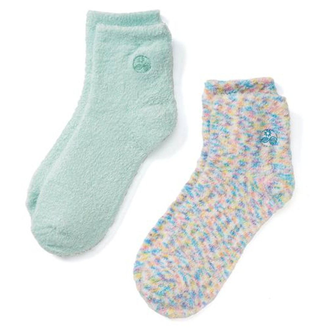 Earth Therapeutics Aloe Vera Socks - Moisturizing, 2 Pairs For Dry Feet & Cracked Heels