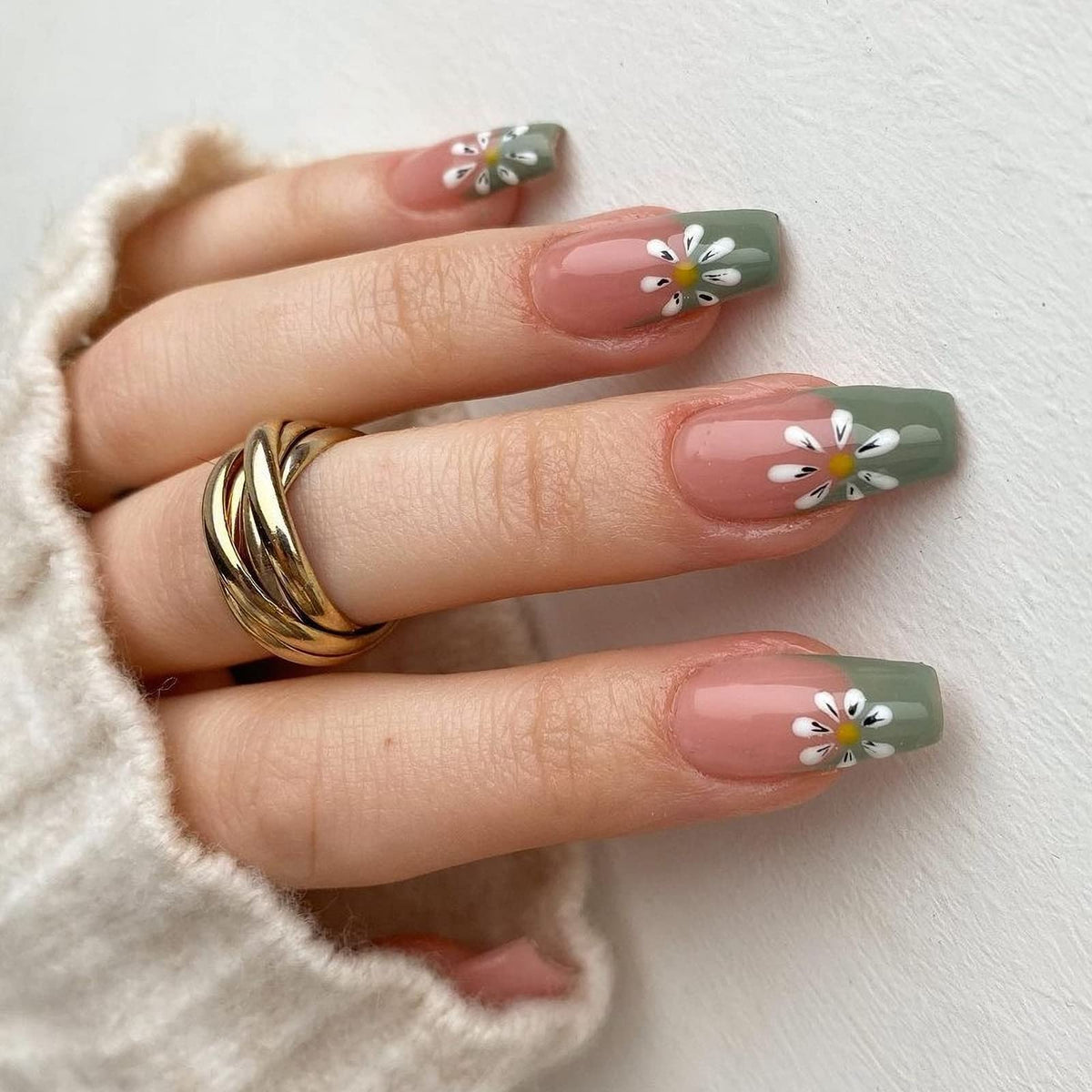 IMSOHOT Green Glossy Flower Press on Nails - Medium Length Coffin Ballerina Fake Nails for Women