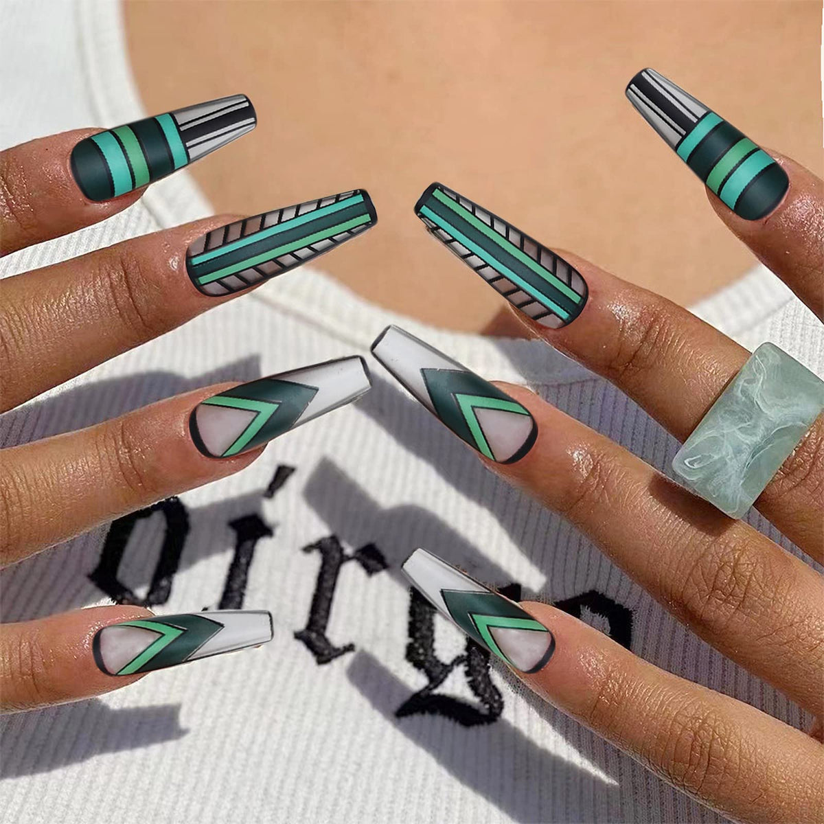 IMSOHOT Matte Green Coffin Press on Nails, 24 Pcs Acrylic Ballerina Fake Nails for Women