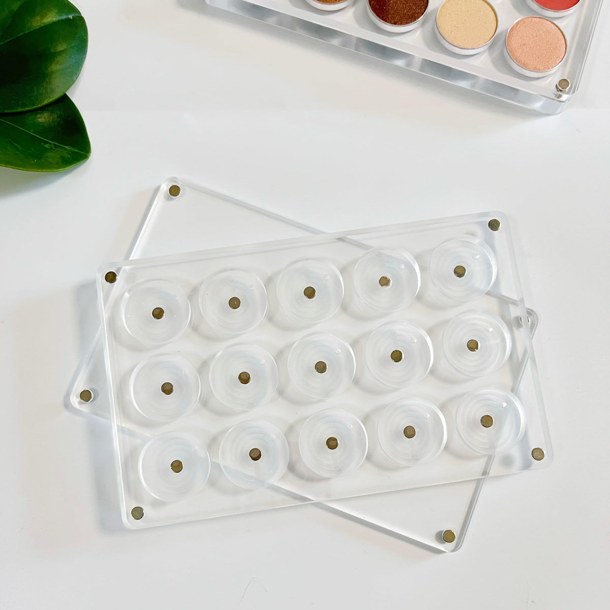 Udtip Magnetic Eyeshadow Palette - Diy Transparent Makeup Organizer, 26Mm X 15 Holes