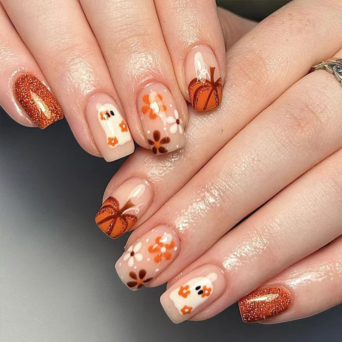 Lrknno 24Pcs Halloween Press On Nails - Cute Ghost & Pumpkin Designs, Medium Square, Fall Glitter