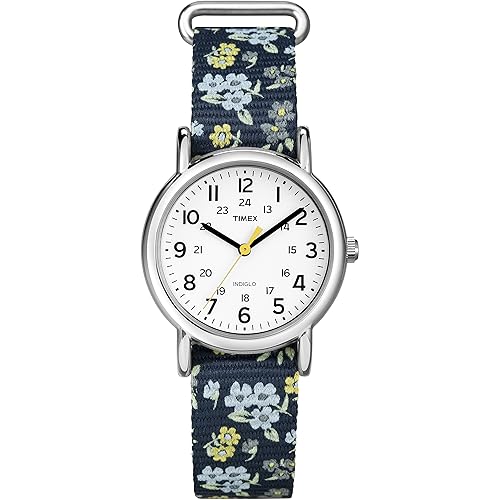 Timex Women'S Weekender 31Mm Blue Floral Nylon Slip-Thru Strap Watch