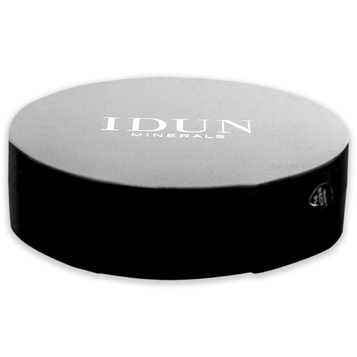 2In1 Pressed Powder and Foundation  SkargardLightMedium by Idun Minerals for Women  027 oz Foundation