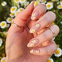 Foccna Medium Length Nude False Nails Almond Daisy Press On Nails Full Cover Fake Nails Glossy Acrylic Nails For Women And Girls -24 Pcsa (Daisy Design 2)