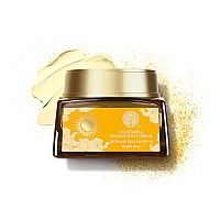 Forest Essentials Soundarya Radiance Day Cream with 24K Gold & SPF 25 | Hyaluronic Acid, Vitamin C & Bakuchiol | Anti Ageing Face Moisturiser for Glowing Skin | For Normal, Dry & Combination Skin