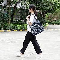 Kamo Floral Tote Bag Waterproof Lightweight Handbags Travel Shoulder Bag For Hiking Yoga Gym Swimming Travel Beach