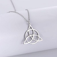 Celtic Knot Necklace Celtic Triquetra Knot Trinity Pendant Necklace Good Luck Irish Celtic Knot Triangle Vintage Charm Necklace