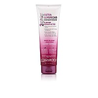 GIOVANNI 2chic Ultra Luxurious Conditioner, 8.5 oz. Cherry Blossom & Rose Petals, Enriched with Aloe Vera & Pro-Vitamin B5, Calms and Smooths Curly & Wavy Hair, Moisturizing Formula