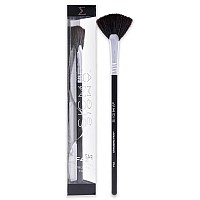 SIGMA Beauty Strobing Fan Brush F42 - Makeup Brush for Women