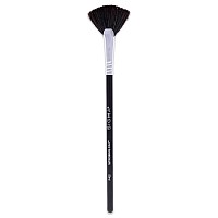 SIGMA Beauty Strobing Fan Brush F42 - Makeup Brush for Women