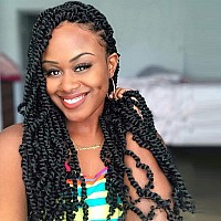 Toyotress Tiana Passion Twist Hair 20 Inch 8 Packs 12Strandspack Pretwisted Passion Twist Crochet Hair Prelooped Crochet