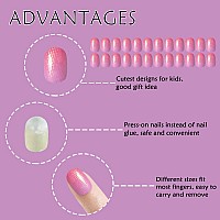 Laza 120Pcs Children Nails Girls Press On Artificial Nail Tips Preglue Full Cover Short Cute False Nail Kits Lovely Christmas G