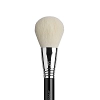 Sigma Beauty F28 Powder/Bronzer Brush - Professional Makeup Tool