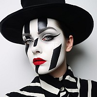 Ccbeauty White Black Face Body Paint Stick Cream Eye Black Sticks For Sports Blendable Foundation For Clown Skeleton Vampire S