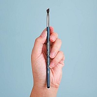 Eyeliner Brush Fine Angled - Pro Precision Gel Eye Liner Makeup Brush -Ultra Thin Slanted Flat Angle - Premium Quality - Cruelty Free Synthetic Bristles (Fine Angled Eyeliner Brush Blue)