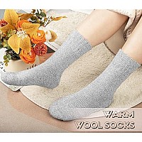 Loritta 5 Pairs Womens Wool Socks Thick Warm Soft Knit Cozy Crew Winter Socks Christmas Gifts Retro Christmas